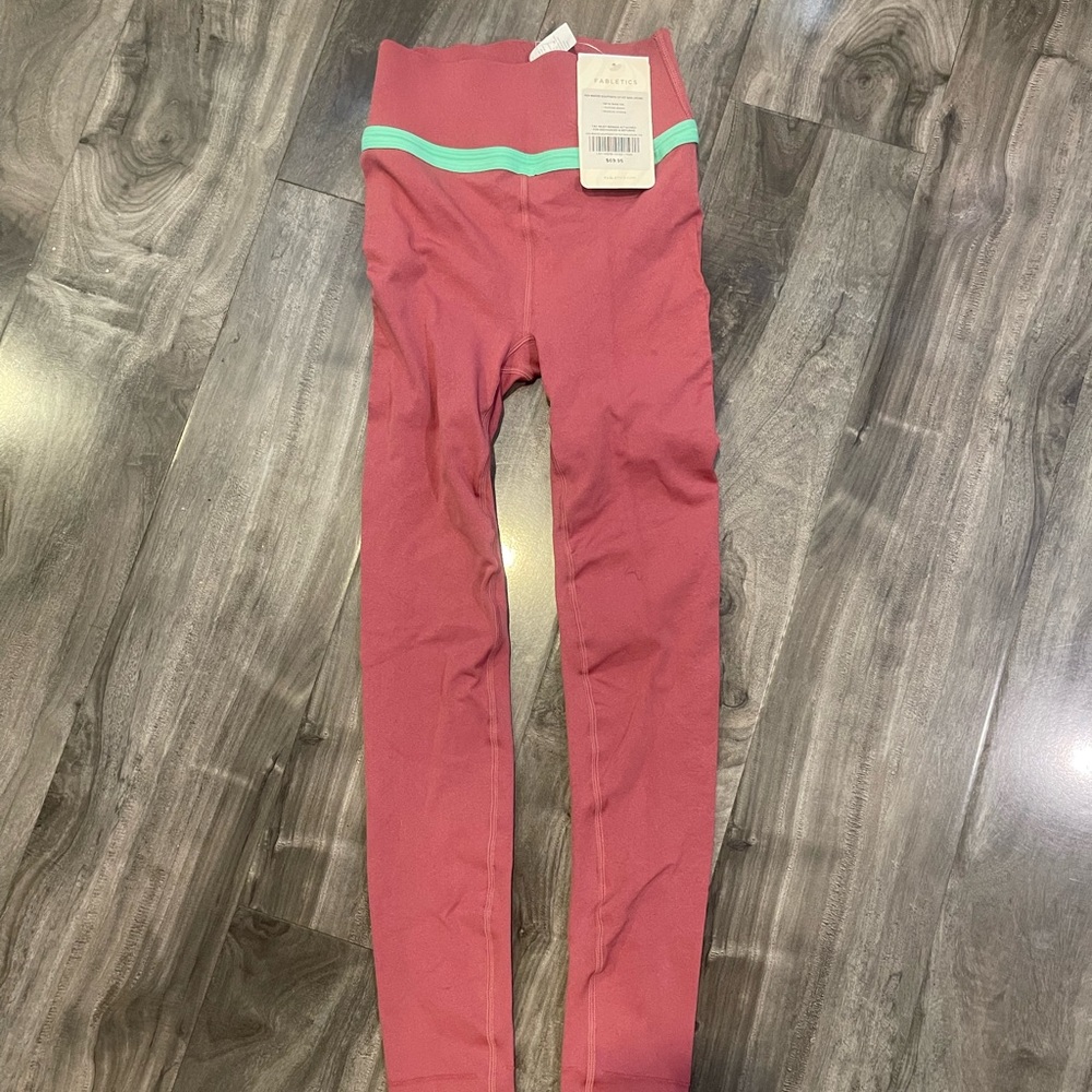 New Fabletics leggings